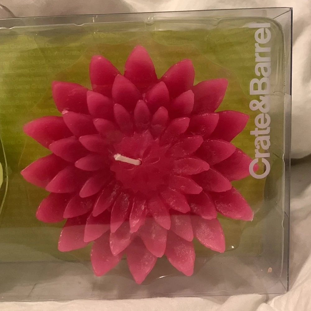 Crate & Barrel flower floating candles